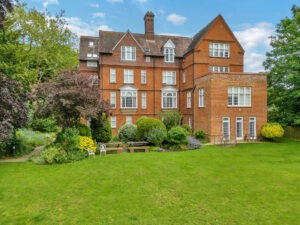 The Vinefields, Bury St. Edmunds